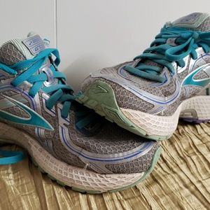 Brooks running  shoes